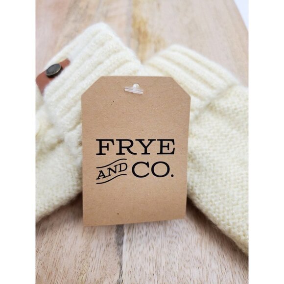 Frye and Co. Pop Top Cable Mittens Butter Cream - Picture 6 of 8